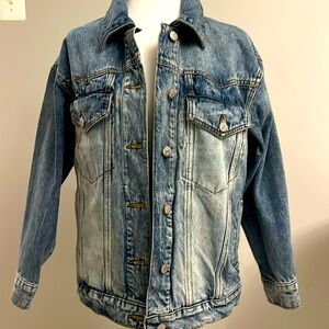Urban Outfitters BDG NWT oversized trucker denim jacket sz XS